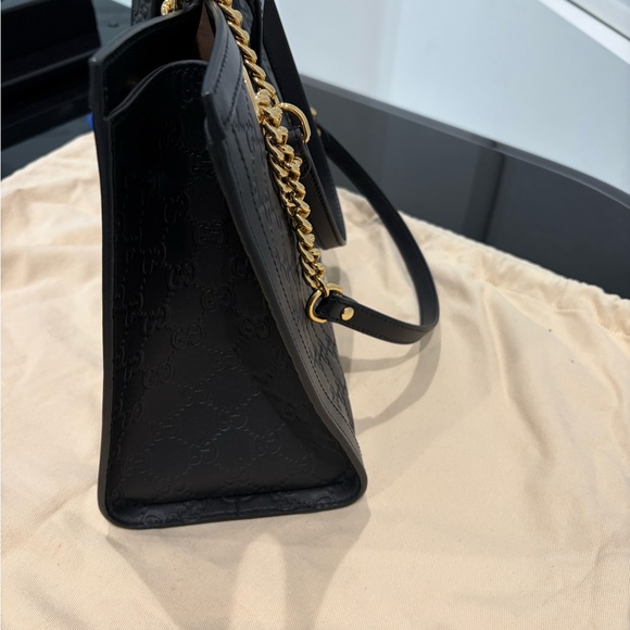 Gucci Black Leather Tote with Gold Chain Accents - Picture 4 of 7